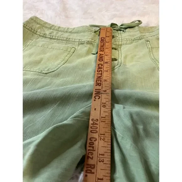 Sundance Women’s Lightweight Shorts Size Large - Picture 6 of 9